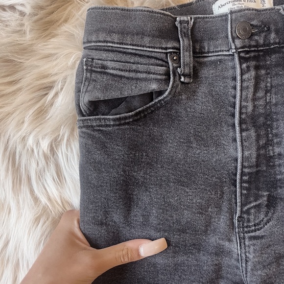abercrombie flare jeans - Picture 2 of 3